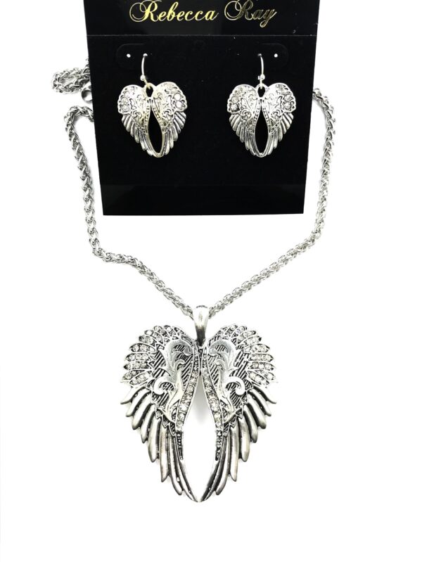 02838: Angelic Wing Set: Suggested Retail $12.50-14.00