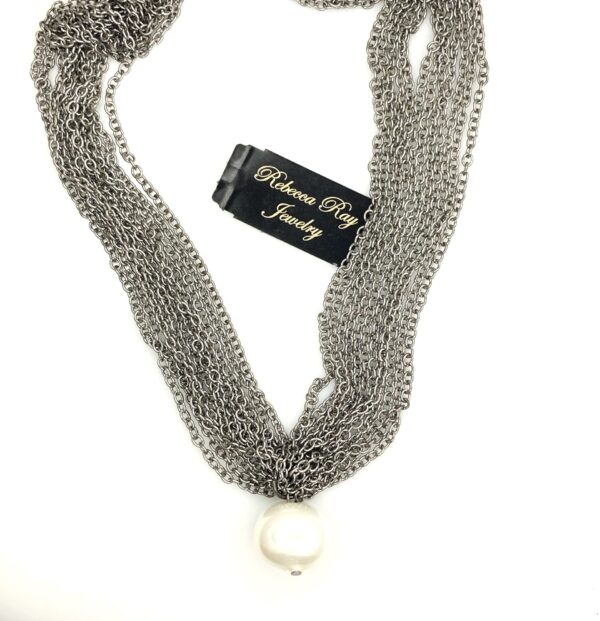 02975: Pearl Necklace : Suggested Retail $38.00