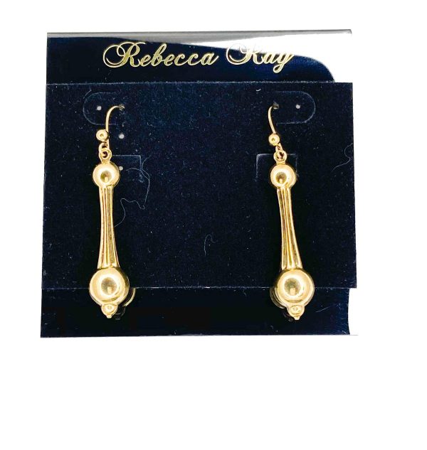 02822: Gold Earring: Suggested Retail: $8.00-10.00