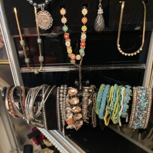 Glamorous Deal-12 Bracelet Assortment
