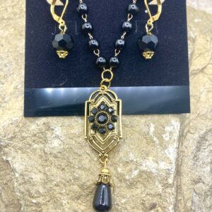 03428- Victorian Flower Set: Suggested Retail $18.00-22.00