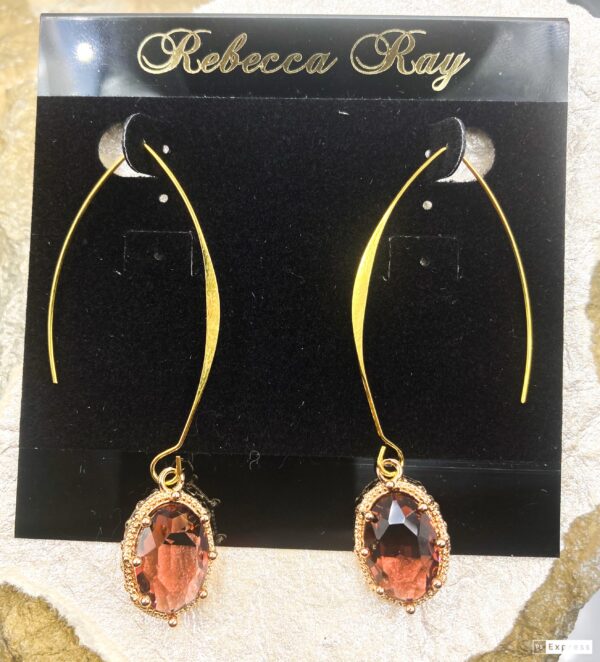 03554- Lt. Garnet Crystal Pronged Earring; Suggested Retail: $14.00-18.00