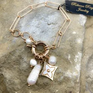 03579- Beaded Bracelet; Suggested Retail : $12.00-14.00